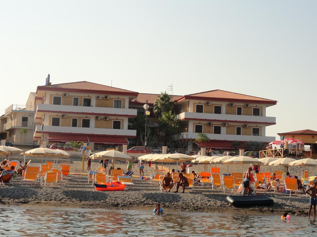 Hotel Miramare Cirò Marina Exterior foto