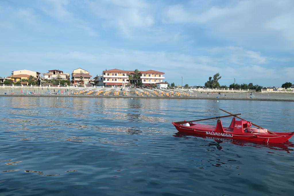 Hotel Miramare Cirò Marina Exterior foto